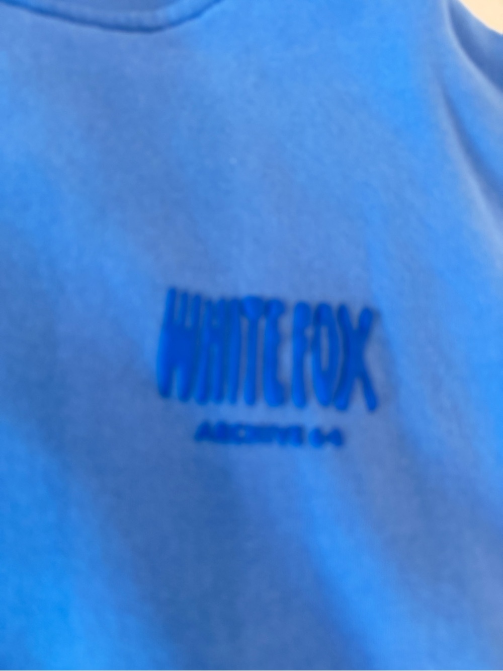 White Fox archive 6.0 blueberry sweatshirt XS s hoodie guc - Picture 2 of 6